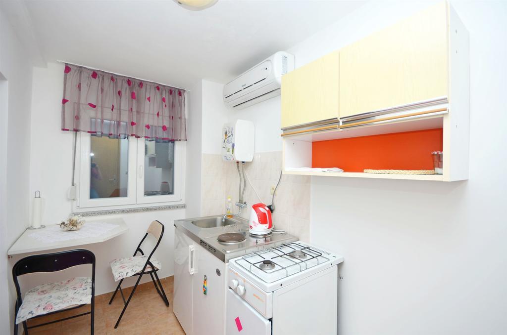 Apartment Gordan Murter Eksteriør bilde