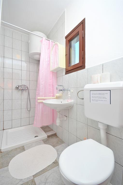 Apartment Gordan Murter Eksteriør bilde