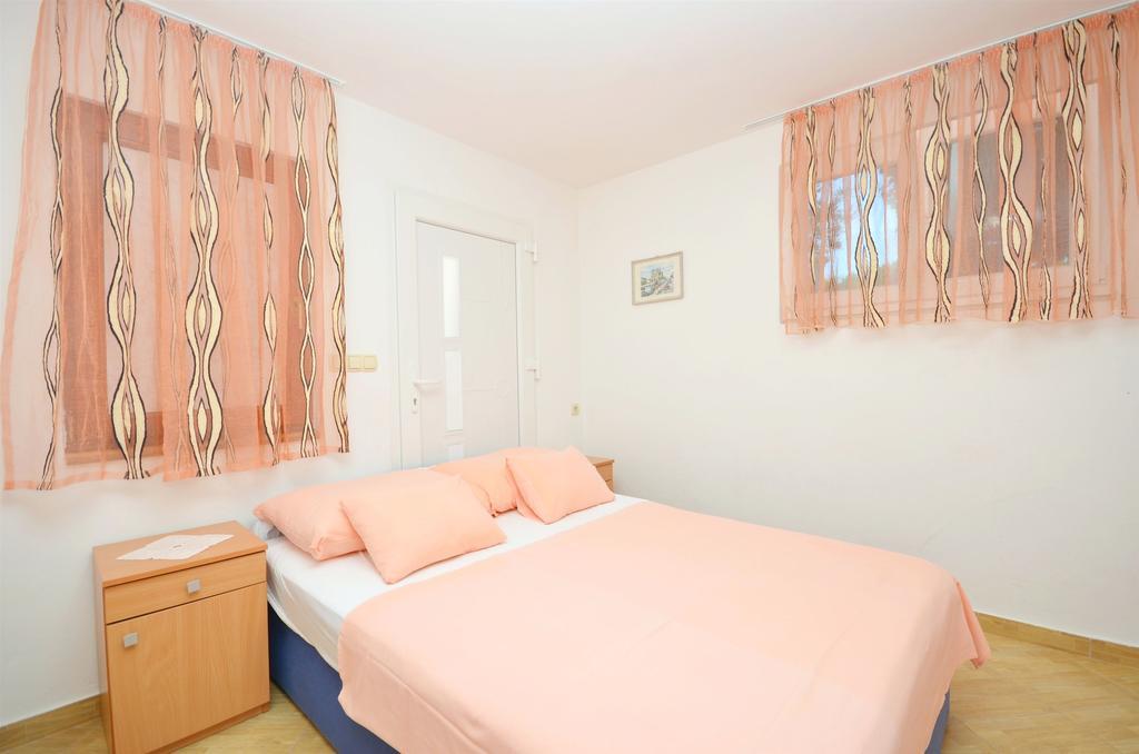 Apartment Gordan Murter Eksteriør bilde